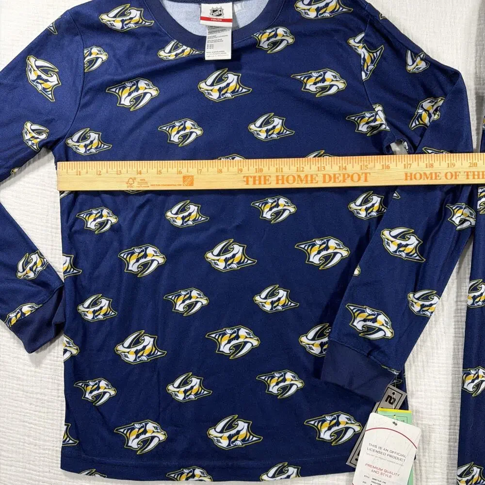 NHL Nashville Predators Youth 2-Piece Long Sleeve Pajama Set Blue 10-12